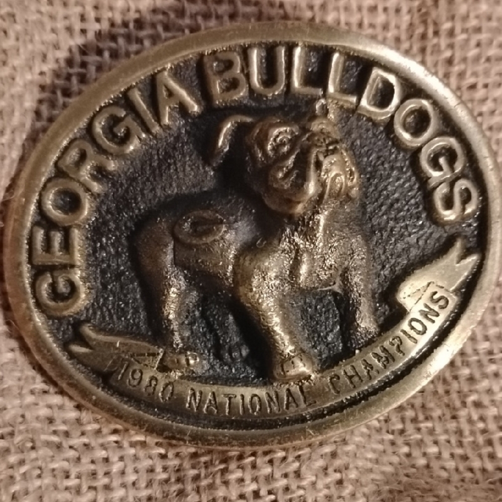 Georgia Bulldogs Gold Belt Buckle - Picture 5 of 7